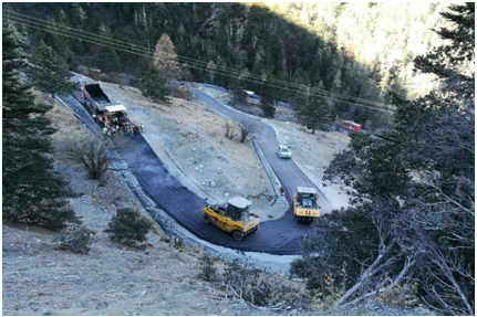 甘孜州九龙县三岩龙乡通乡油路建设工程圆满完成工程建设任务