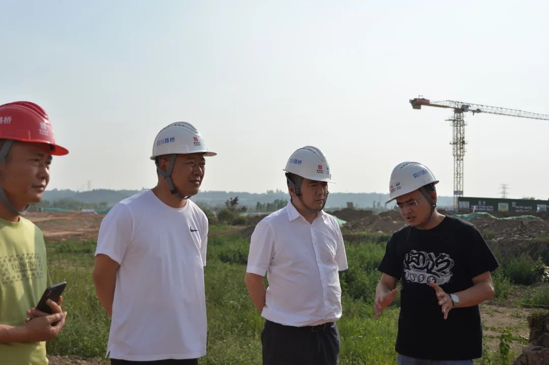 川交公司党委书记、董事长杜江林到绵阳科技城新区直管区片区开发项目（一期）总包部第二分部检查指导工作