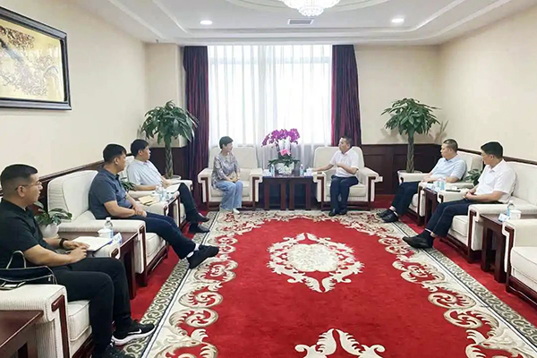川交公司与河北青年管理干部学院举行交流座谈会