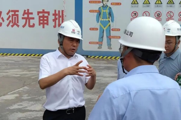 四川路桥党委副书记、副董事长、总经理杜江林带队调研德阳绕城南高速公路LJ2标段项目建设工作