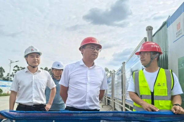 广汉市住建局、质安站开展三星堆棚改项目节前安全专项检查